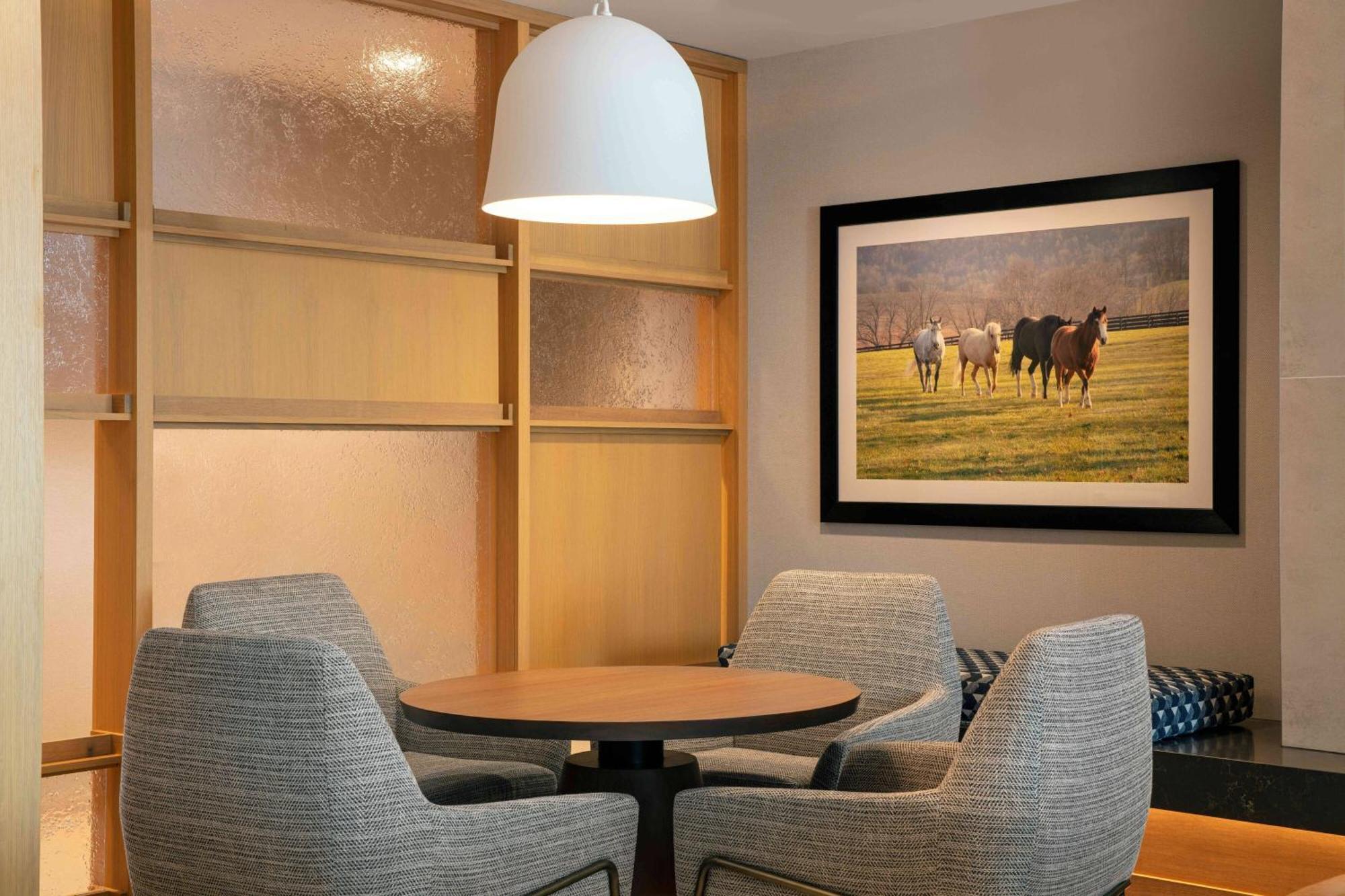 Fairfield By Marriott Inn & Suites Льюисберг Экстерьер фото